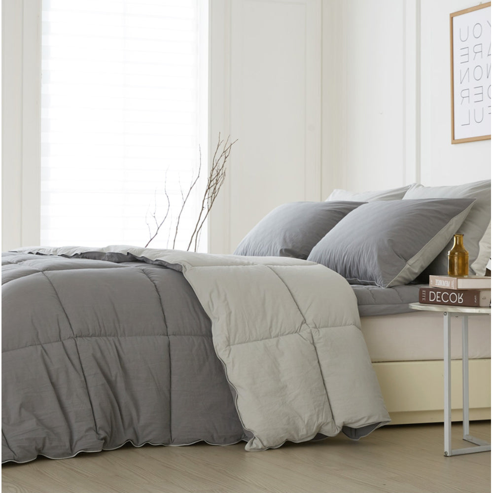Goose Feel Comforter (Gray)